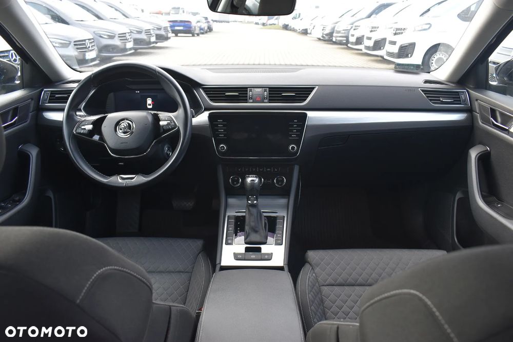 Skoda Superb 2.0 TDI SCR Ambition DSG - 20
