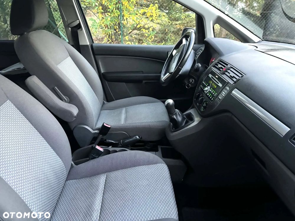 Ford Focus C-Max 1.6 Fun X - 36