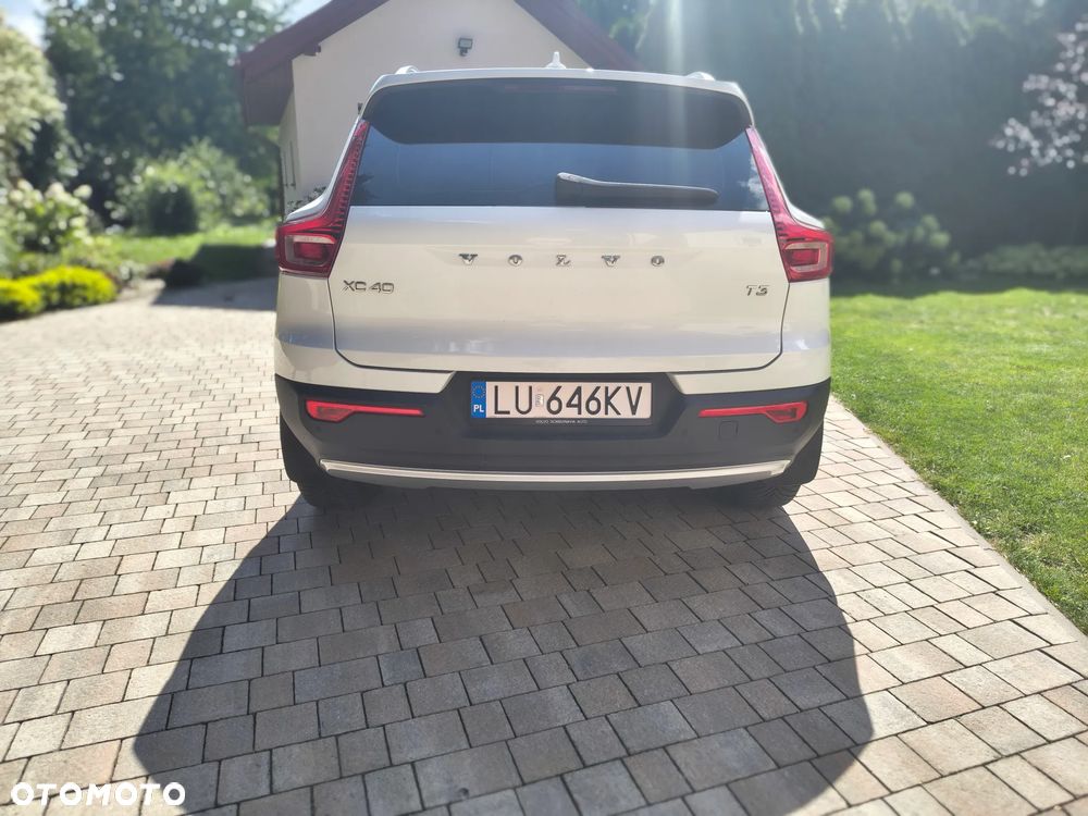 Volvo XC 40 T3 Momentum Pro - 6