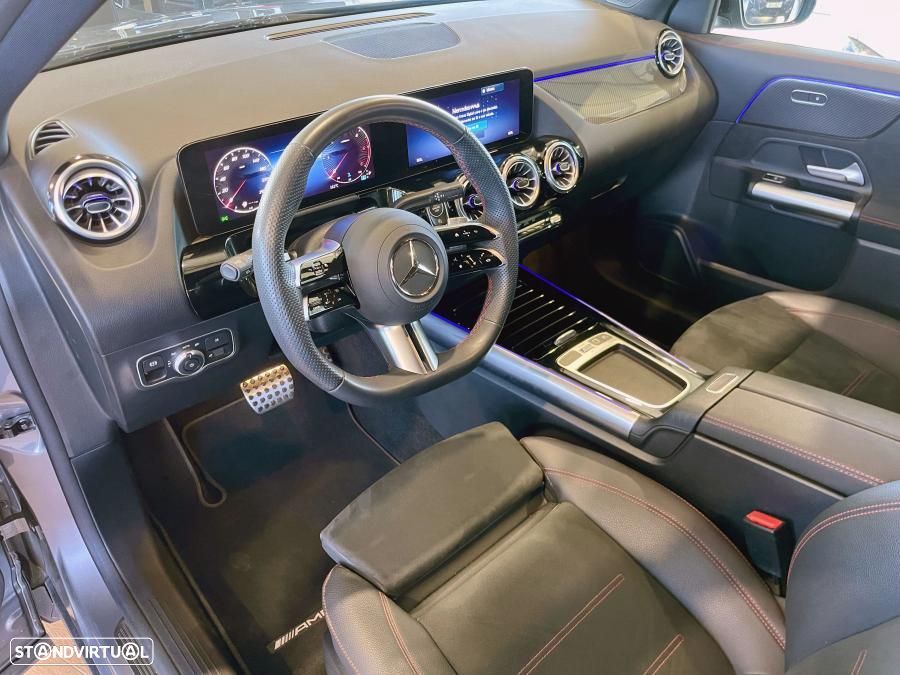 Mercedes-Benz GLA 200 d AMG Line - 12