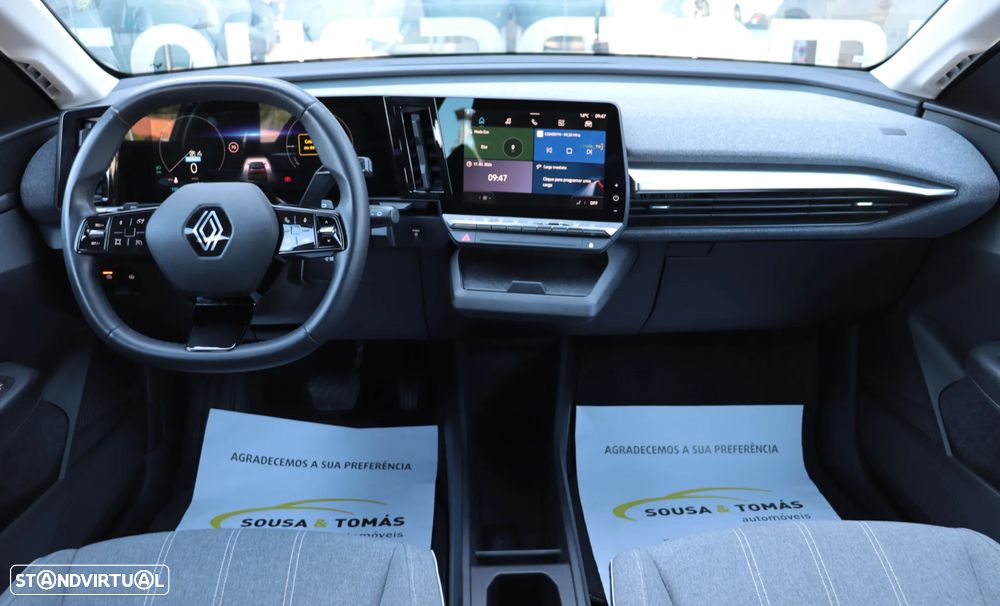 Renault Mégane E-Tech EV60 220hp optimum charge Equilibre — fotografia 7