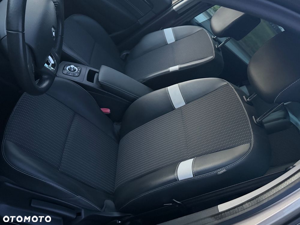 Renault Scenic Energy TCe 115 S&S LIMITED - 19