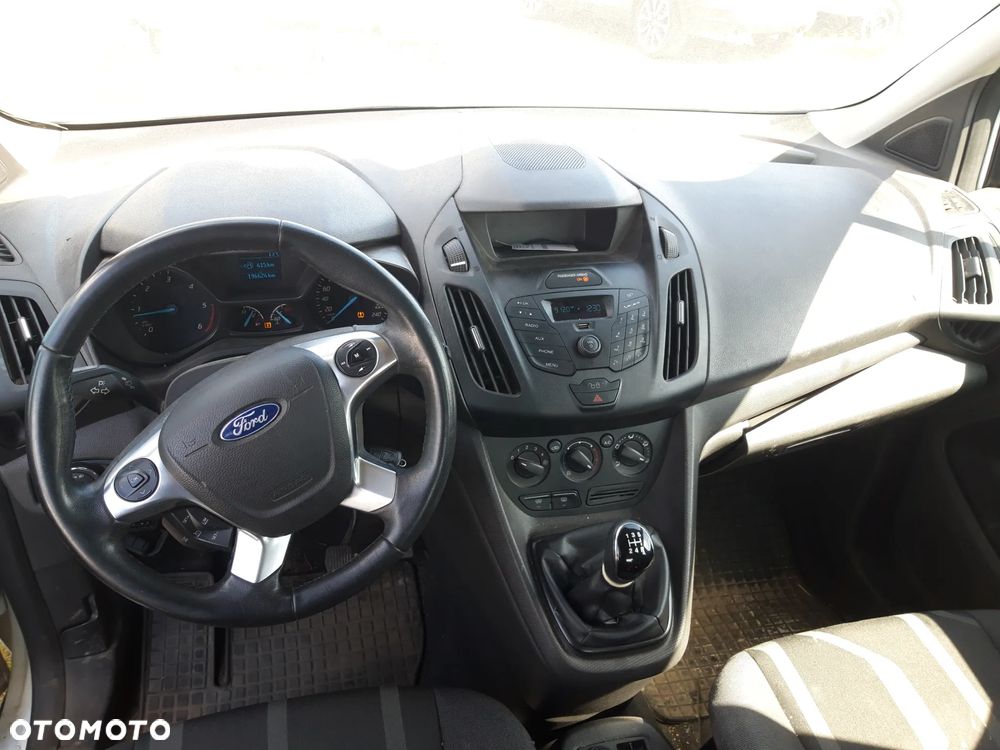 Ford Tourneo Connect 1.5TDCi Ambiente - 19