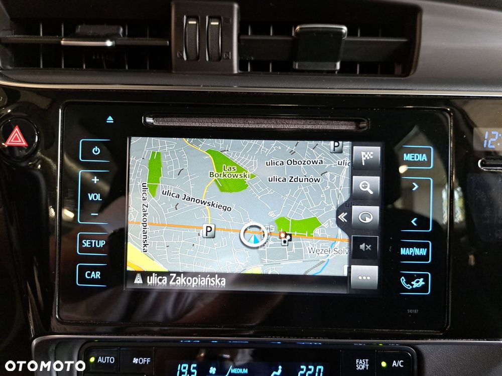 Toyota Corolla 1.6 Premium EU6 - 19