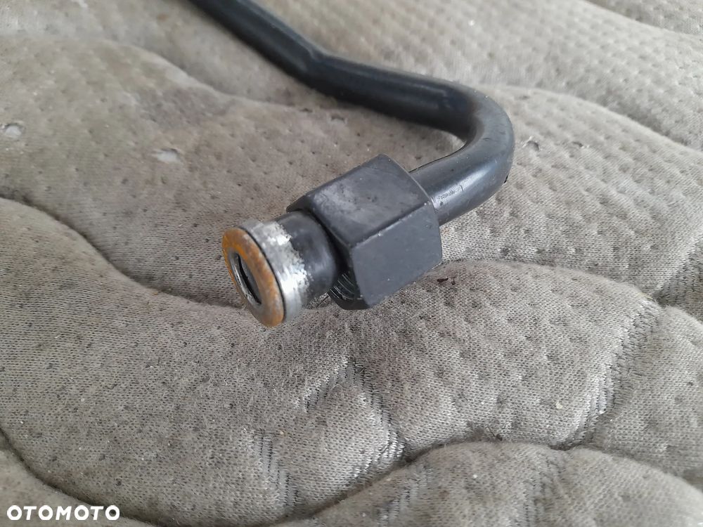 Przewód olejowy TA16558 John Deere - 2