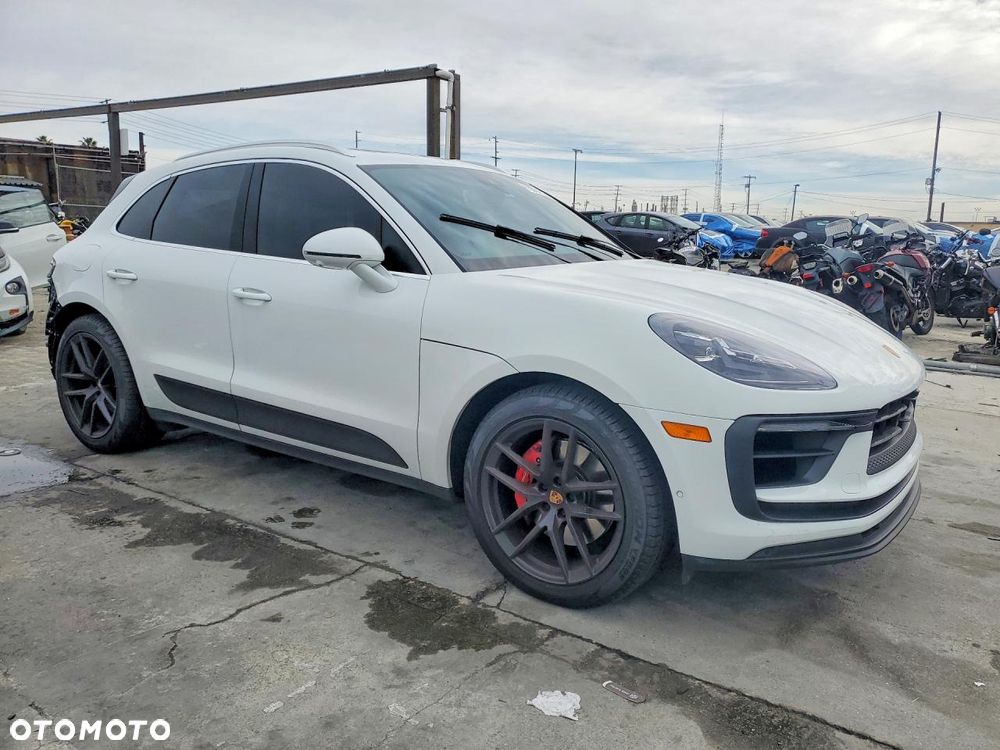 Porsche Macan - 3