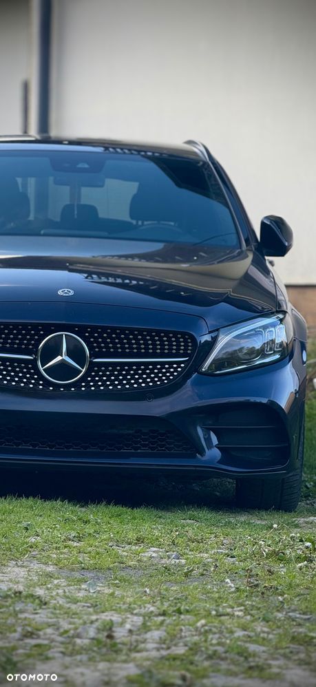 Mercedes-Benz Klasa C 220 d 4MATIC 9G-TRONIC - 3