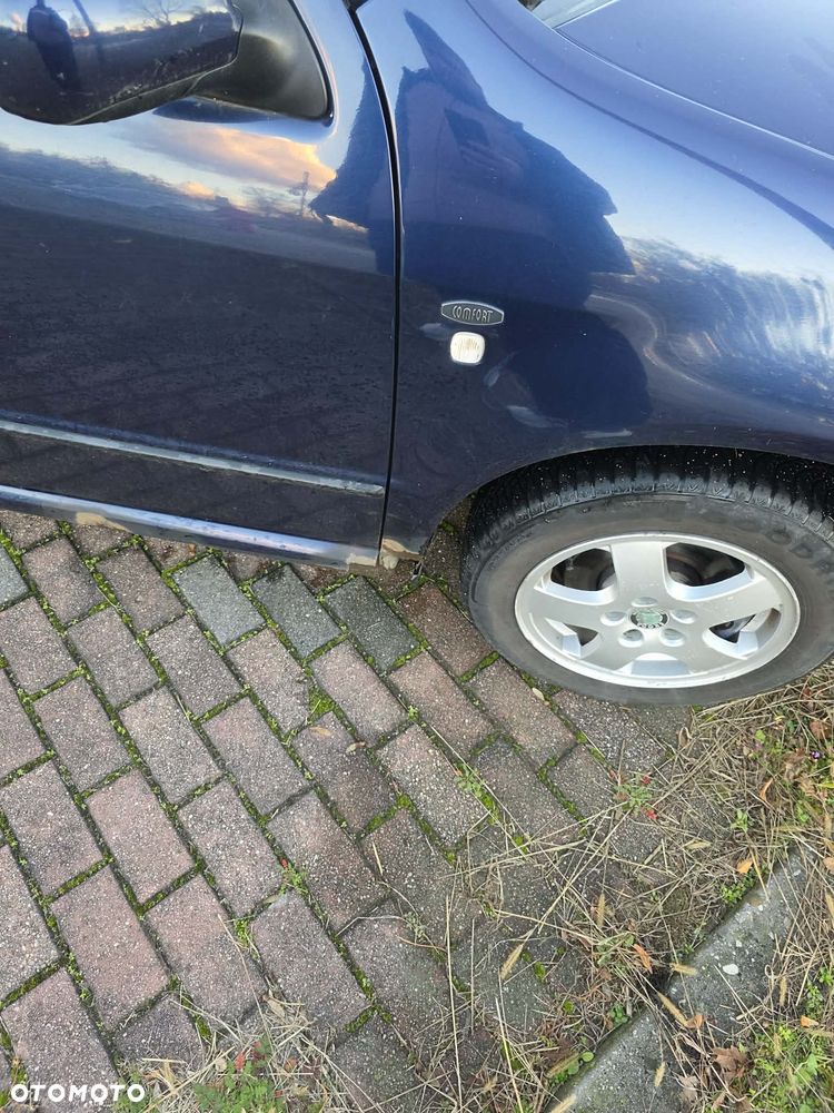 Skoda Fabia 1.4 16V Comfort - 6
