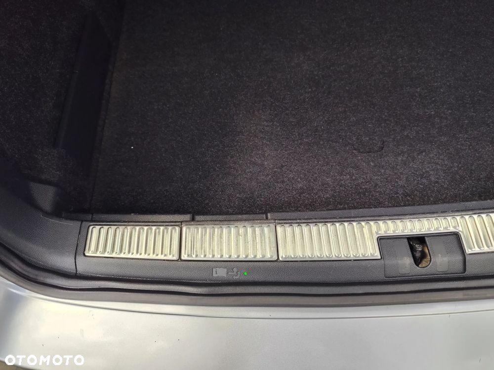 Skoda Superb 2.0 TDI SCR 4x4 Style DSG - 20