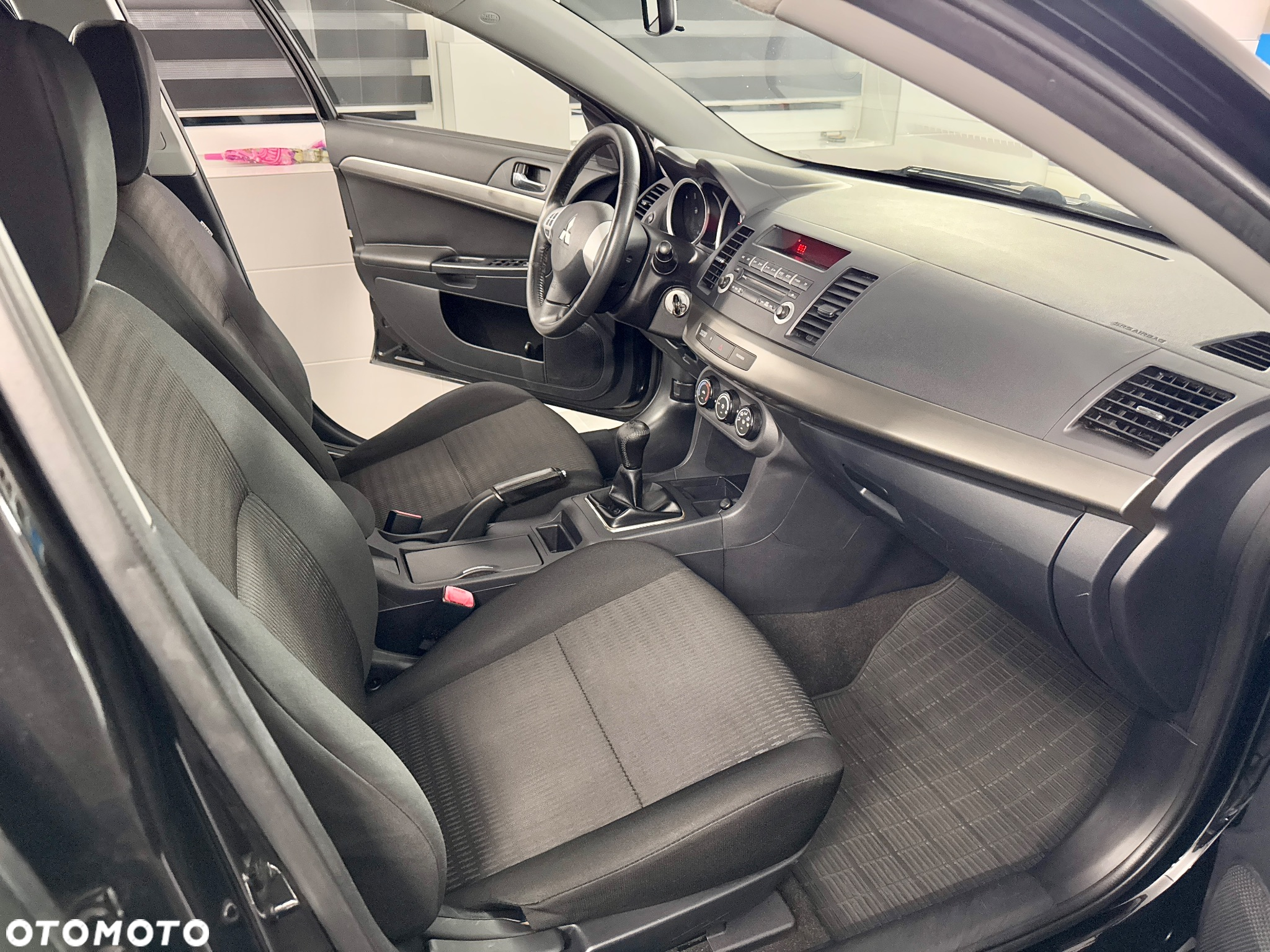 Mitsubishi Lancer 1.6 - 16