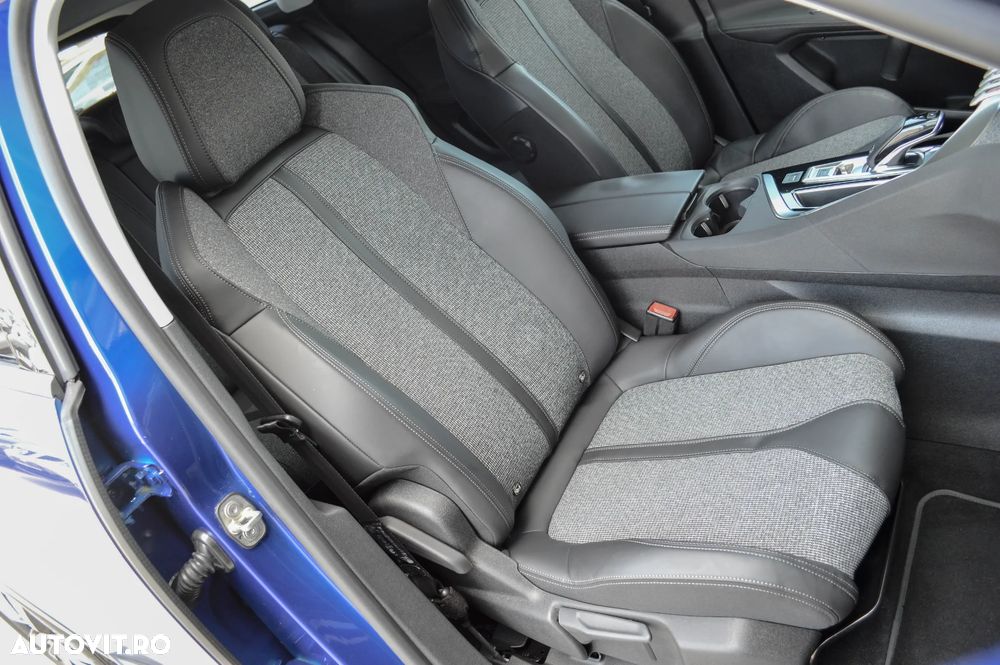 Peugeot 3008 1.6 THP EAT6 Allure - 24
