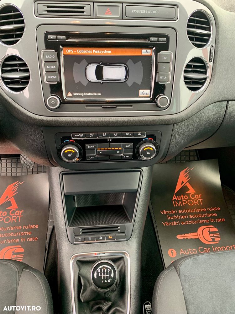 Volkswagen Tiguan 2.0 TDI DPF 4Motion BlueMotion Technology Lounge Sport & Style - 11