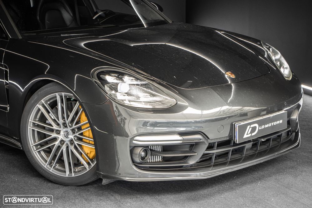 Porsche Panamera Sport Turismo Turbo - 3