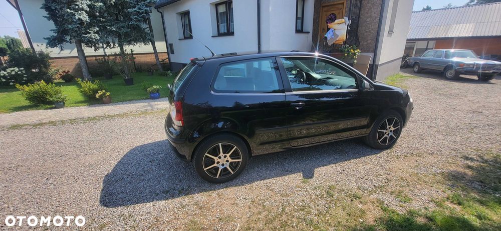 Volkswagen Polo 2005 photo 3