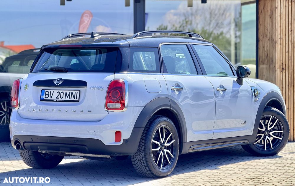 Mini Countryman Cooper S E ALL4 AT - 3