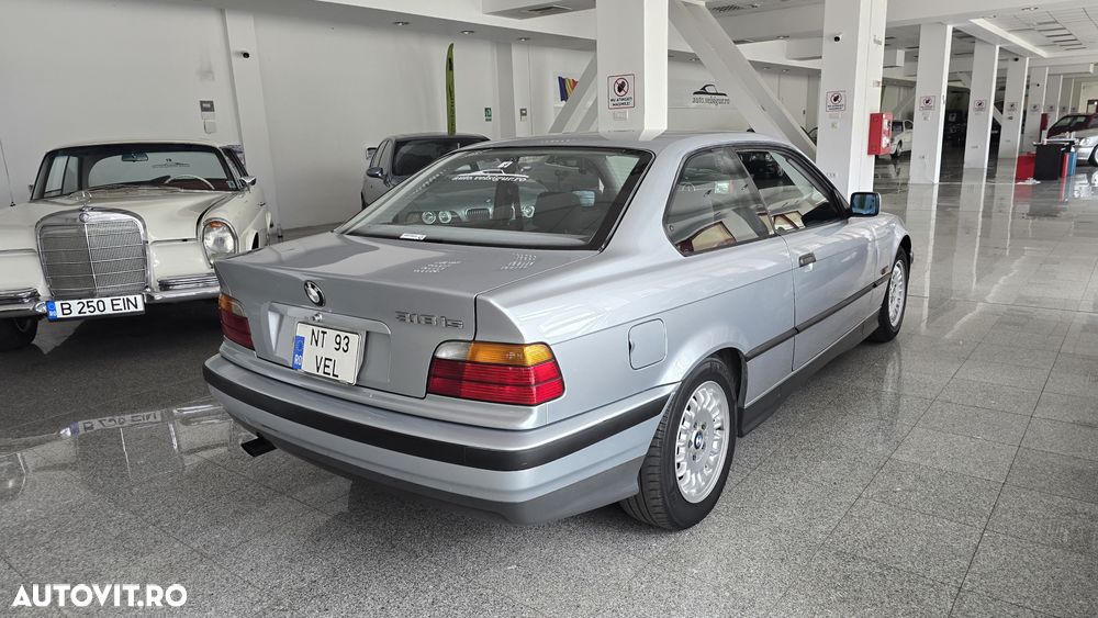 BMW Seria 3 - 6