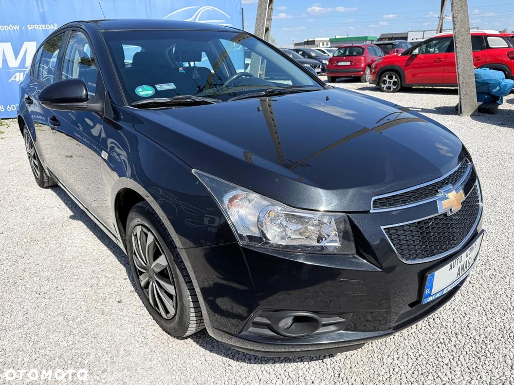 Chevrolet Cruze 1.6 LS - 4