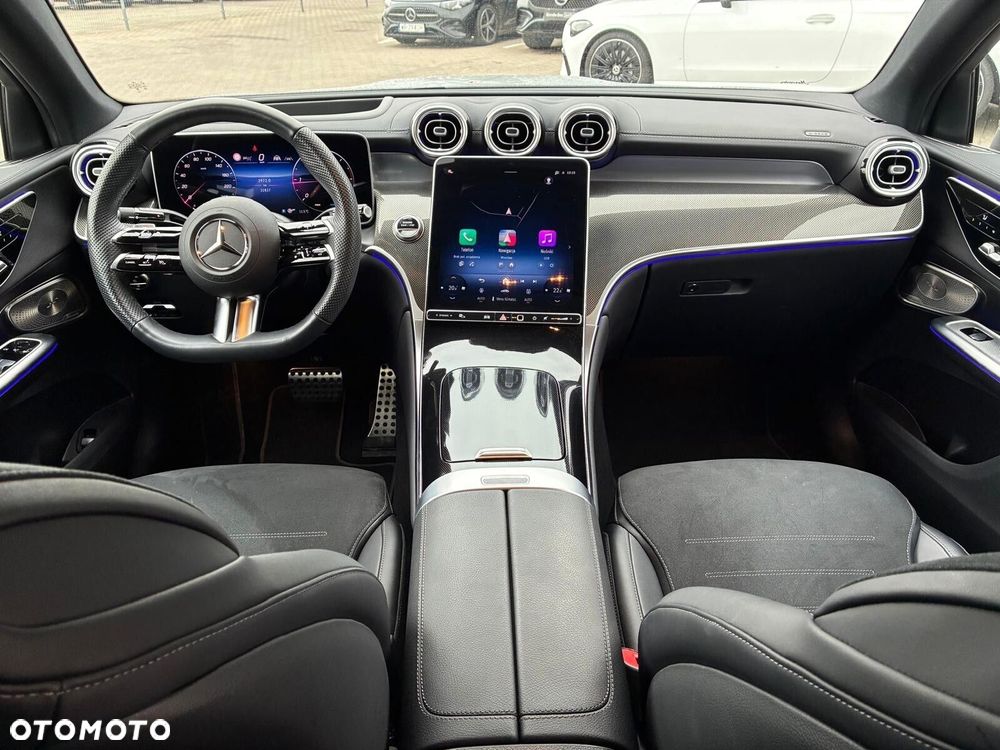 Mercedes-Benz GLC - 9