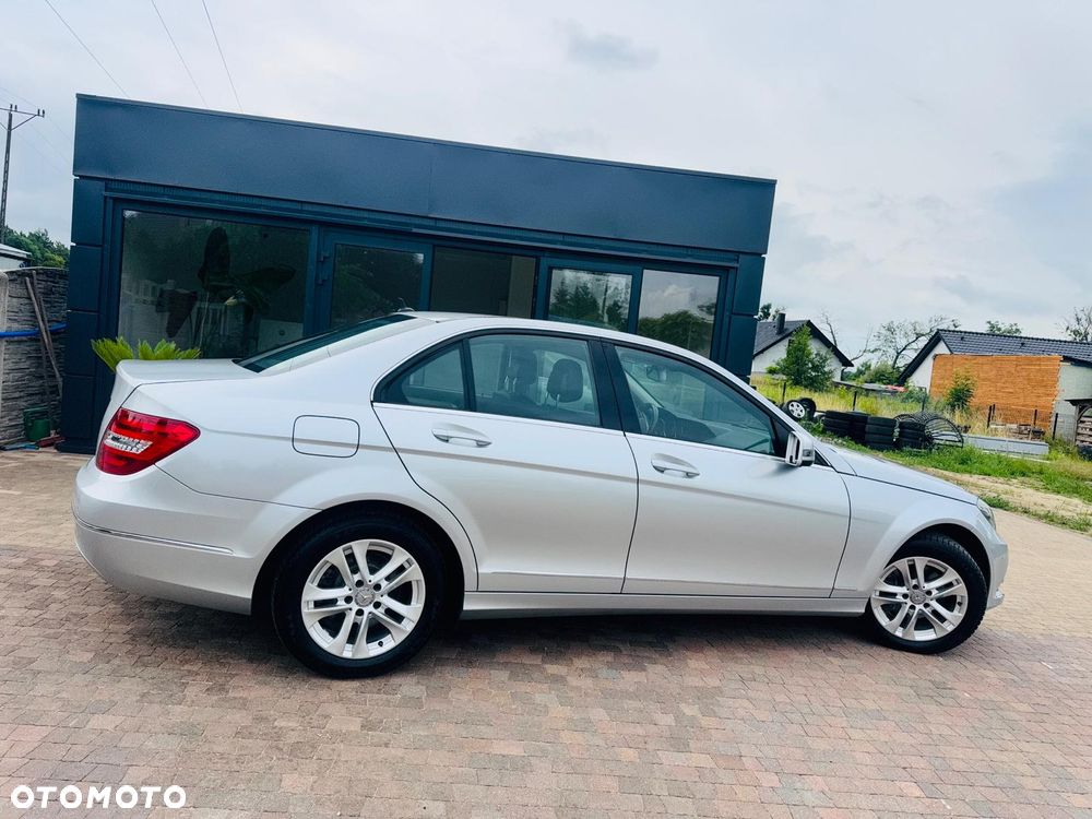 Mercedes-Benz Klasa C 200 Kompressor Avantgarde - 24
