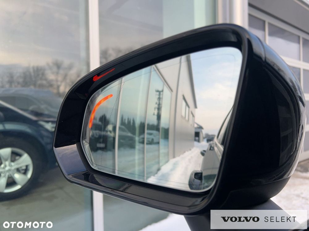 Volvo V60 B4 B Plus Dark - 26