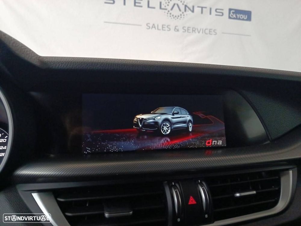 Alfa Romeo Stelvio 2.2 D Sprint Q4 AT8 - 20