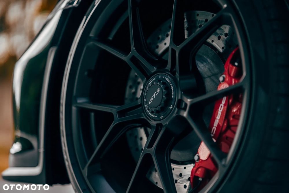 Porsche 911 GT3 - 8