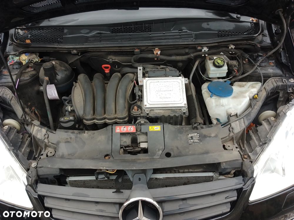 Mercedes-Benz Klasa A 150 BlueEFFICIENCY Avantgarde - 16