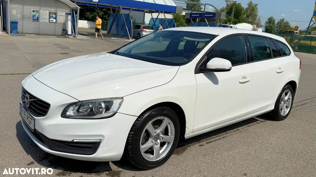 Volvo V60 D2 Basic - 6