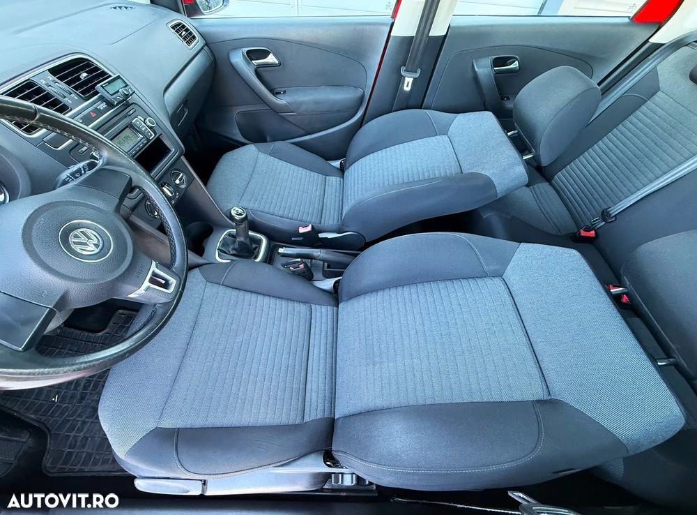 Volkswagen Polo 1.2 Attractive - 17