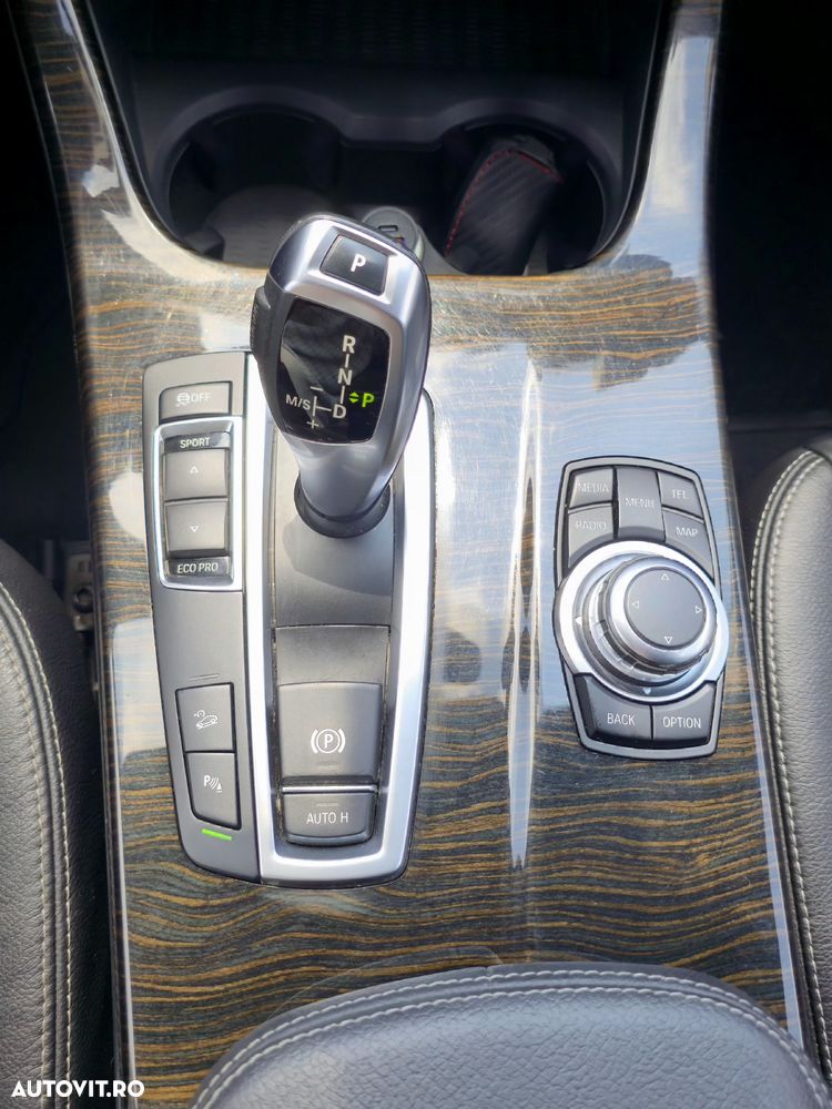 BMW X3 xDrive28i AT xLine - 15