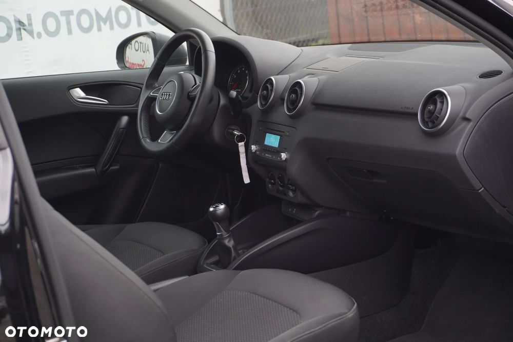 Audi A1 3-drzwiowe 1.2 TFSI admired - 9