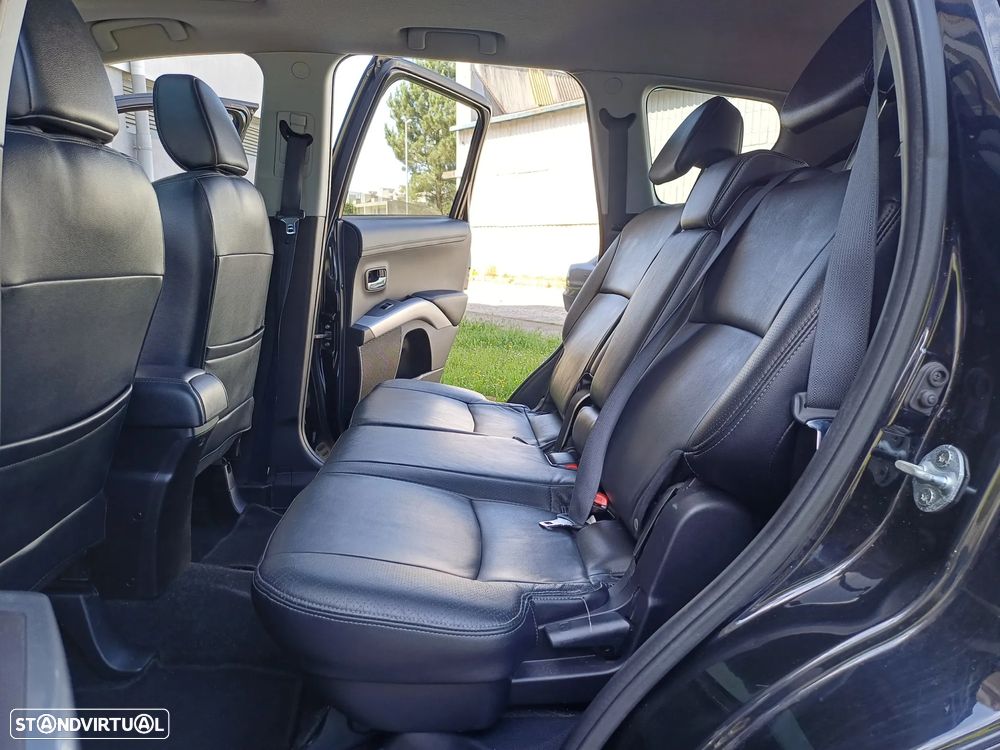 Mitsubishi Outlander 2.2 DI-D Instyle 2 Aut. 4WD - 46