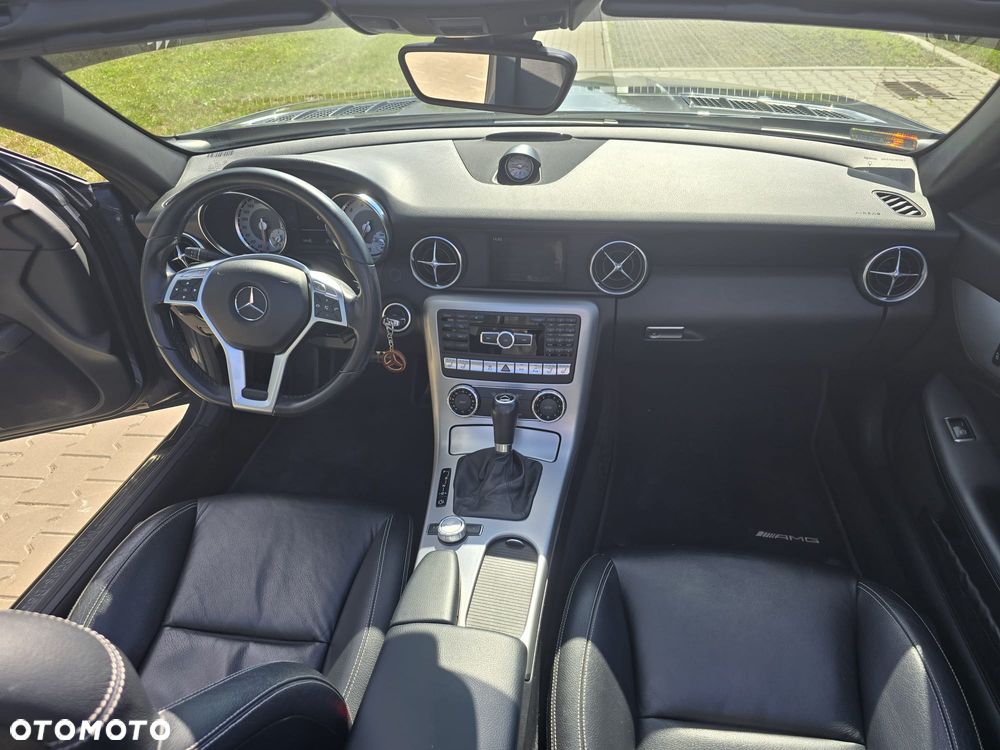 Mercedes-Benz SLK 200 BlueEFFICIENCY 7G-TRONIC Edition 1 - 32