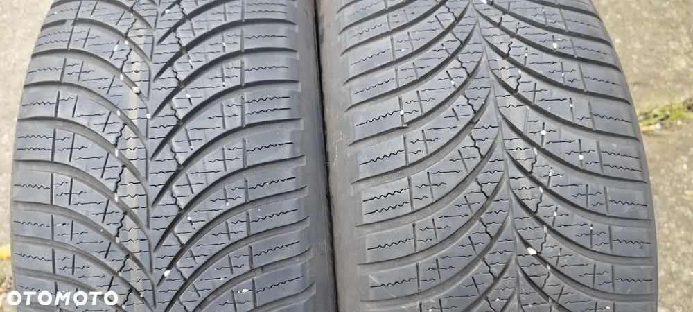 225/55/17 goodyear vector 4season gen3