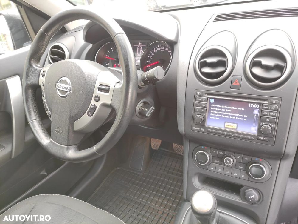 Nissan Qashqai - 10