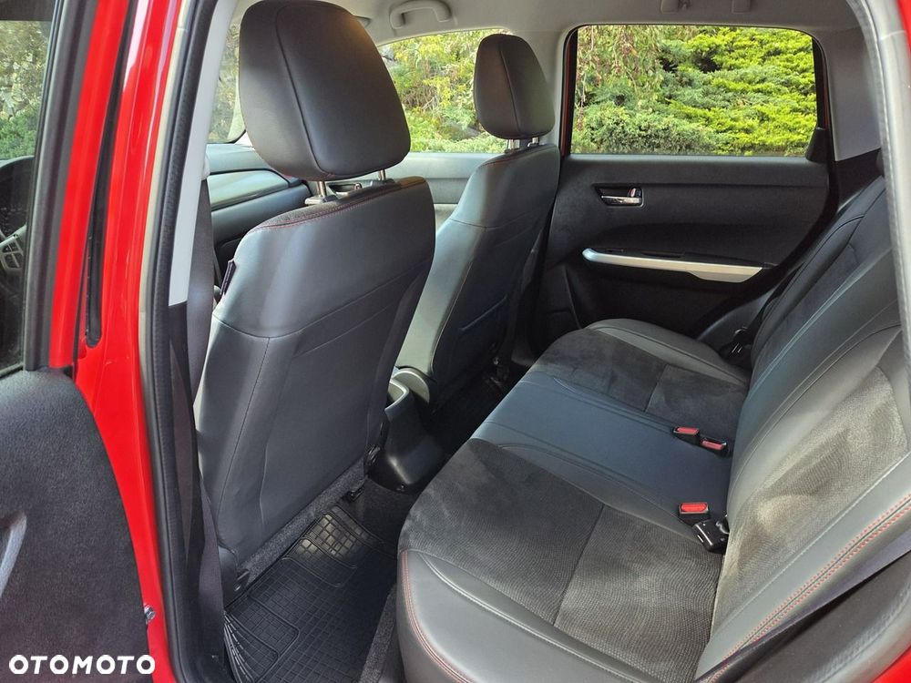 Suzuki Vitara - 12