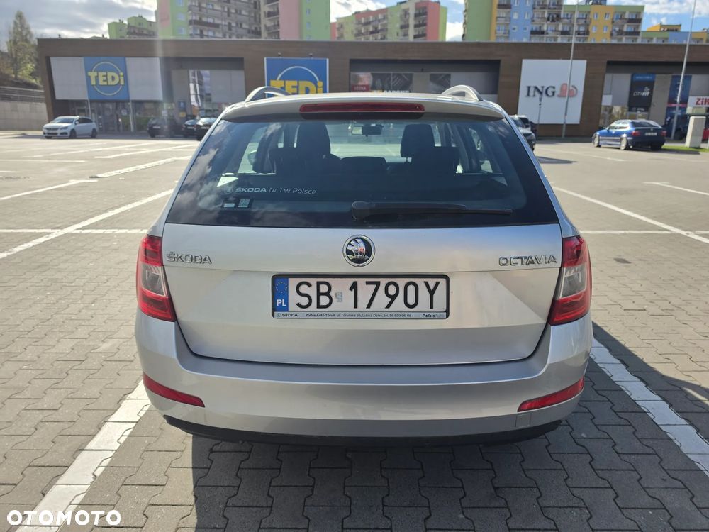 Skoda Octavia 1.6 TDI Ambition - 6