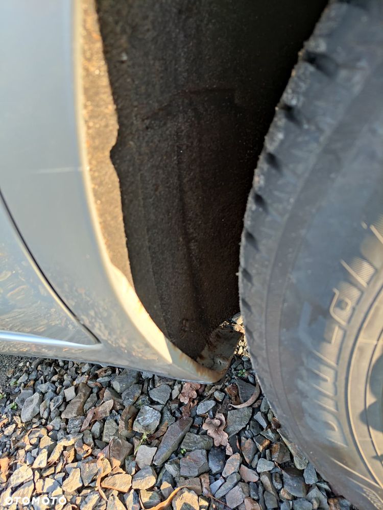 Ford Focus 1.6 16V Trend - 17