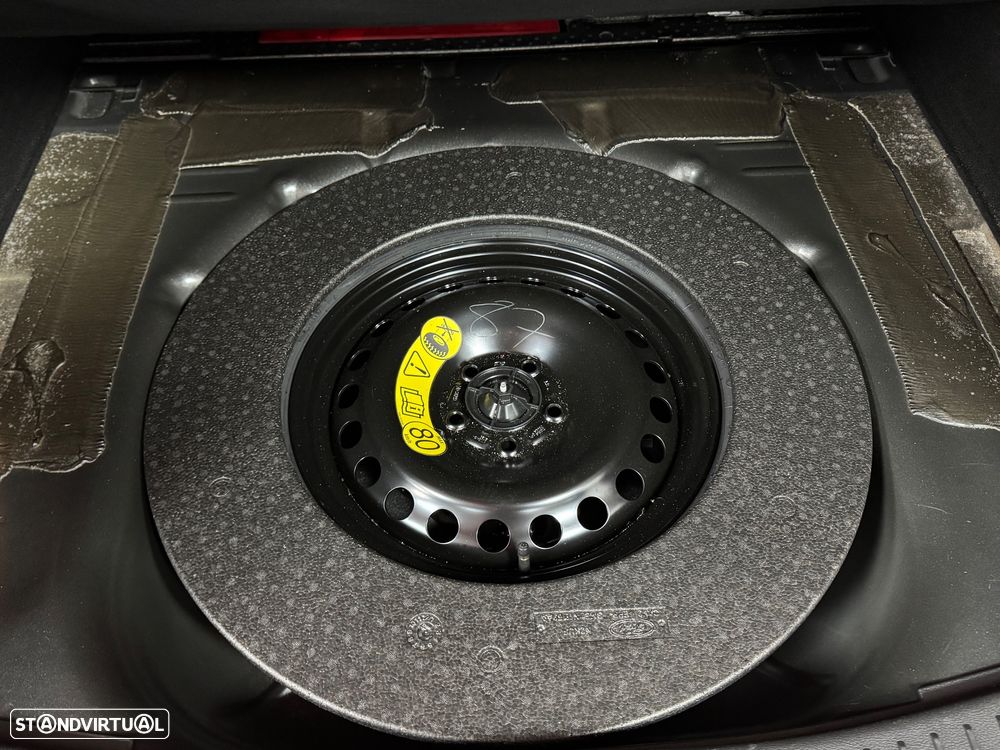 Ford Focus SW 1.5 TDCi Titanium - 14