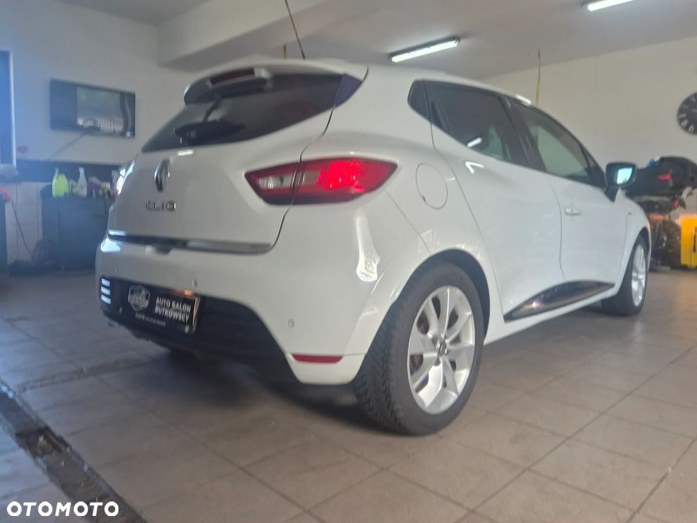 Renault Clio 1.2 16V Limited - 7
