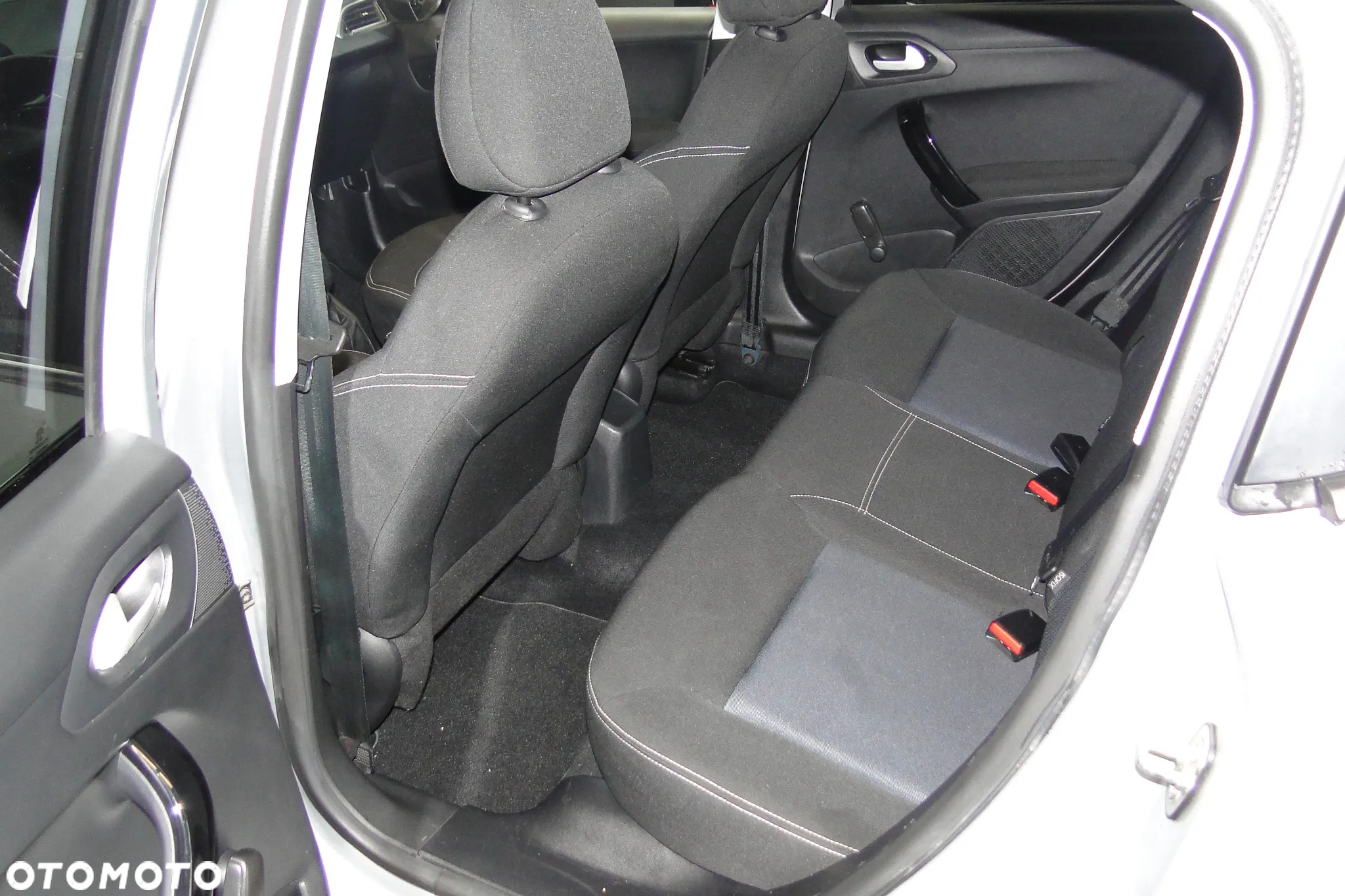 Peugeot 208 PureTech 68 Active - 17