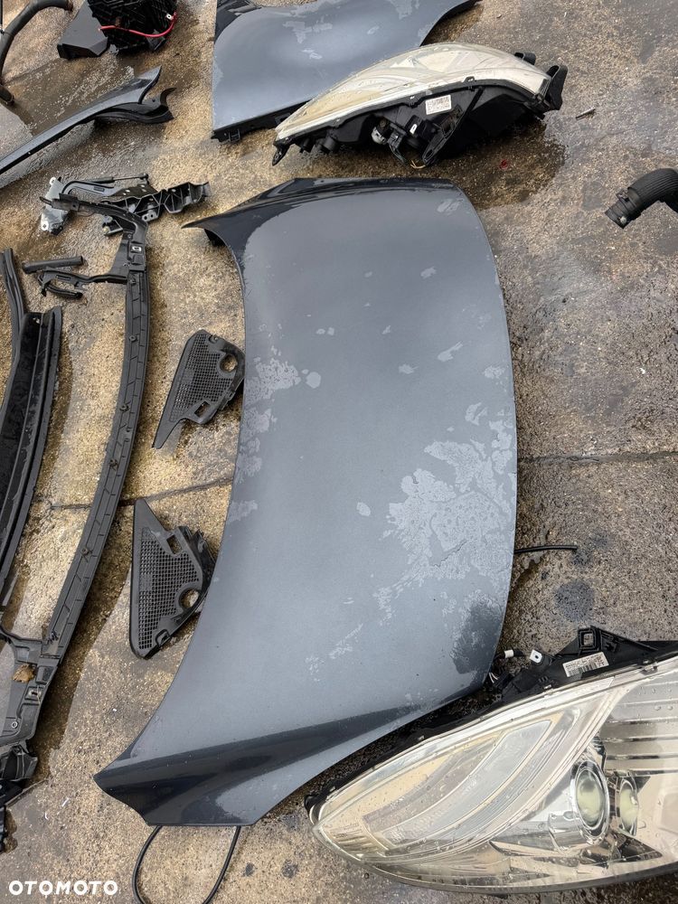 Renault grand scenic 3  grandscenic TEB66  / EA3 / Jz1V / TLALLE / SZHR / SAN513 // D22240 drzwi prawe lewe przednie tylne tył przód kompletny przód grand Scenic 3 szary ciemny drzwi prawe lewe lusterko składane zderzak tył tylni klapa bagażnika klapa tył lampy tył tylnie prawa lewa belka tylnia Podszybie kompletne osłoną słupka prawa lewa zawiasy maski prawy lewy wąż węże klimy podstawa akumulatora zbiorniczek spryskiwaczy filtr powietrza belka dolna przednia na dole zbiorniczek płynu chłodzącego  Lampa prawa lewa bixenon xenon 08120 /260100027r / 89902929  błotnik przód przedni prawy lewy maska pas przedni benzyna tce 130 benzyna zderzak przód przedni pdc 4 czujniki spryski Zenona komplet - 9