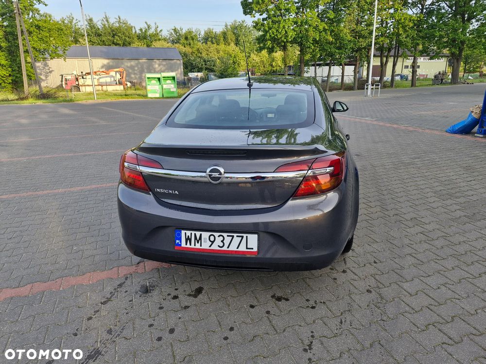 Opel Insignia 1.8 - 8