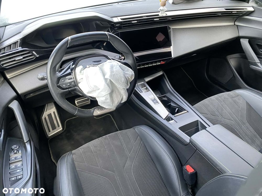 Peugeot 308 BlueHDi 130 EAT8 GT - 19