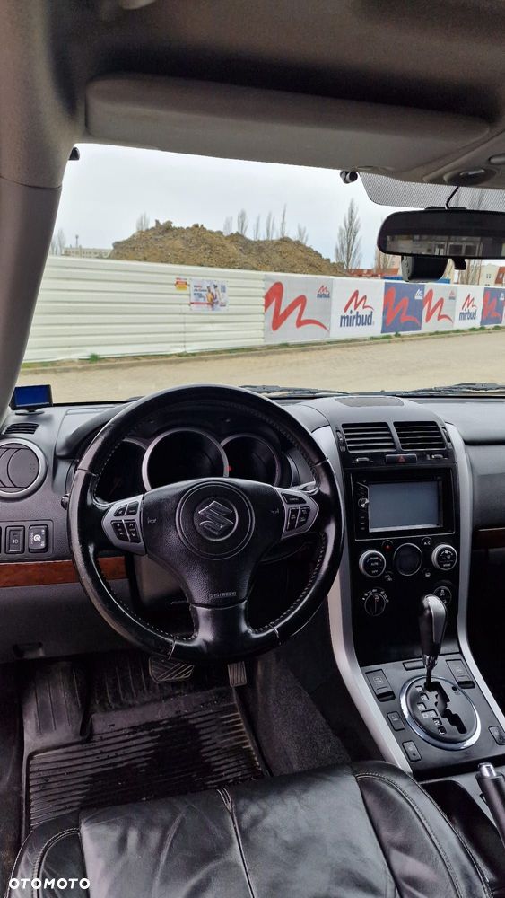 Suzuki Grand Vitara - 9