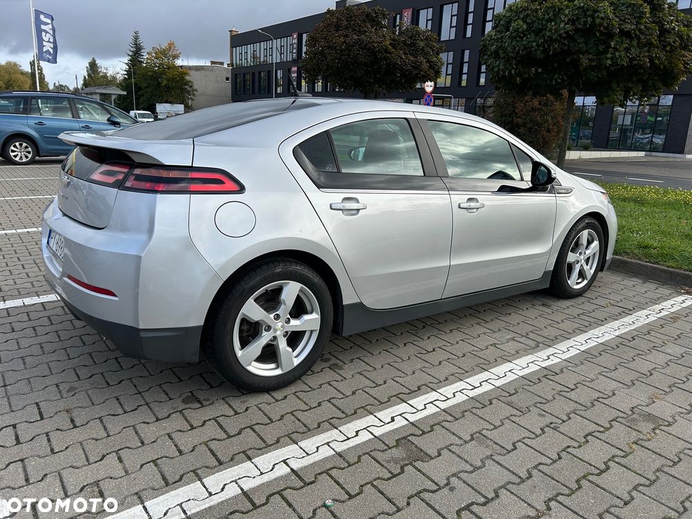 Chevrolet Volt - 2