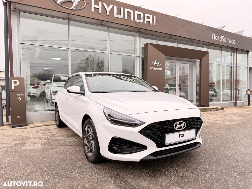 Hyundai i30 Fastback 1.5 T-GDI 140CP 7DCT MHEV Highway - 1