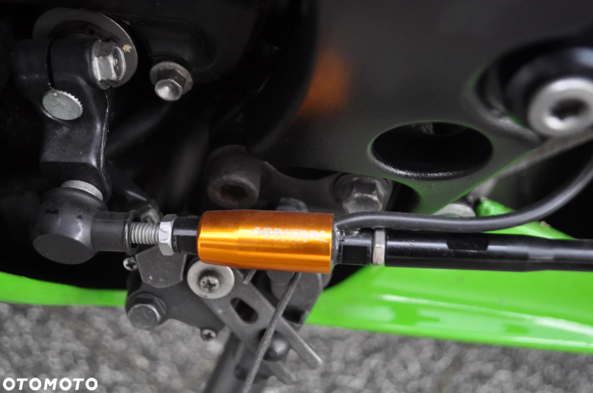 Kawasaki ZXR - 14