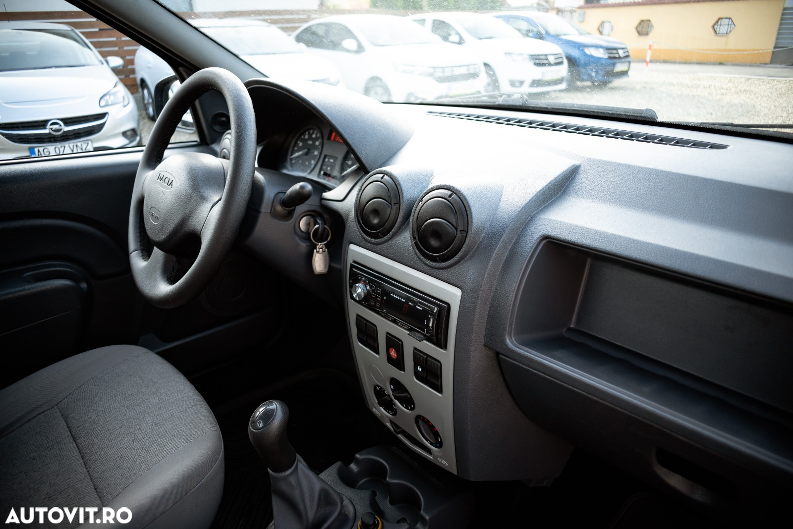 Dacia Pick Up - 17