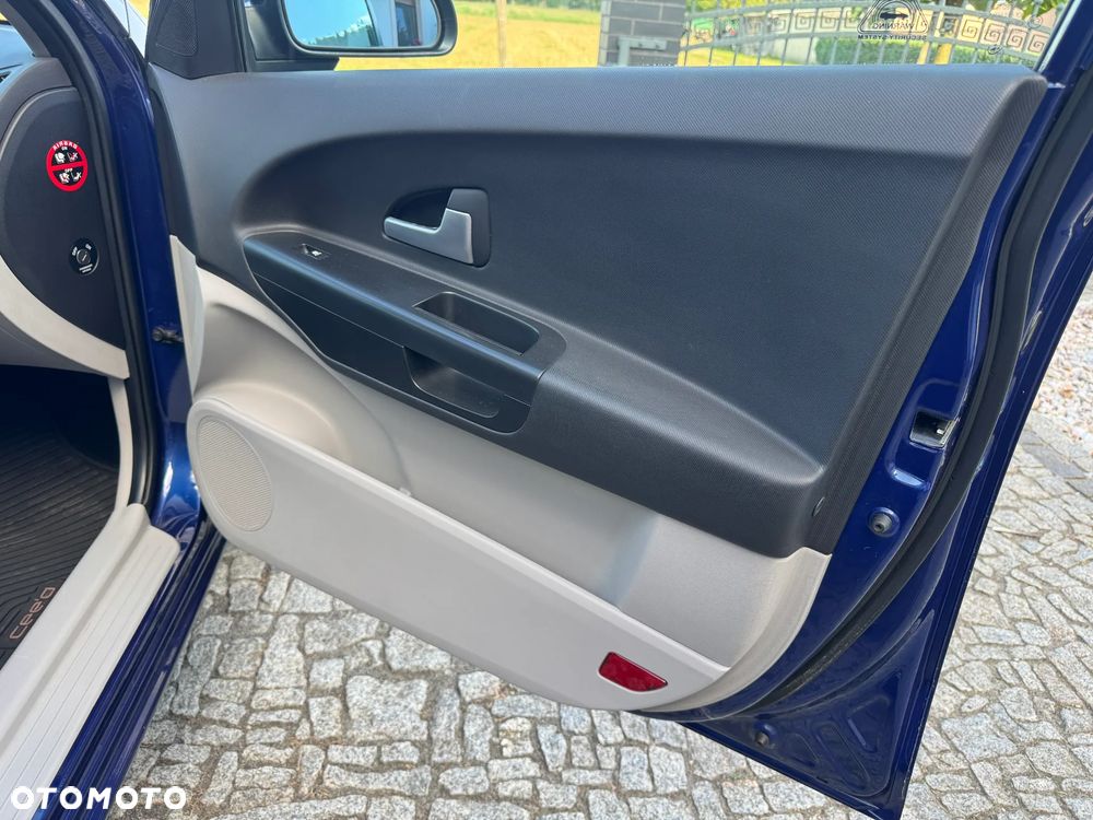 Kia Ceed 1.6 CVVT Automatik EX - 29